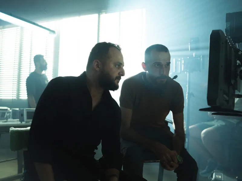 When Friendship Meets Business: The Hidden Costs of Collaborating With Your Crew